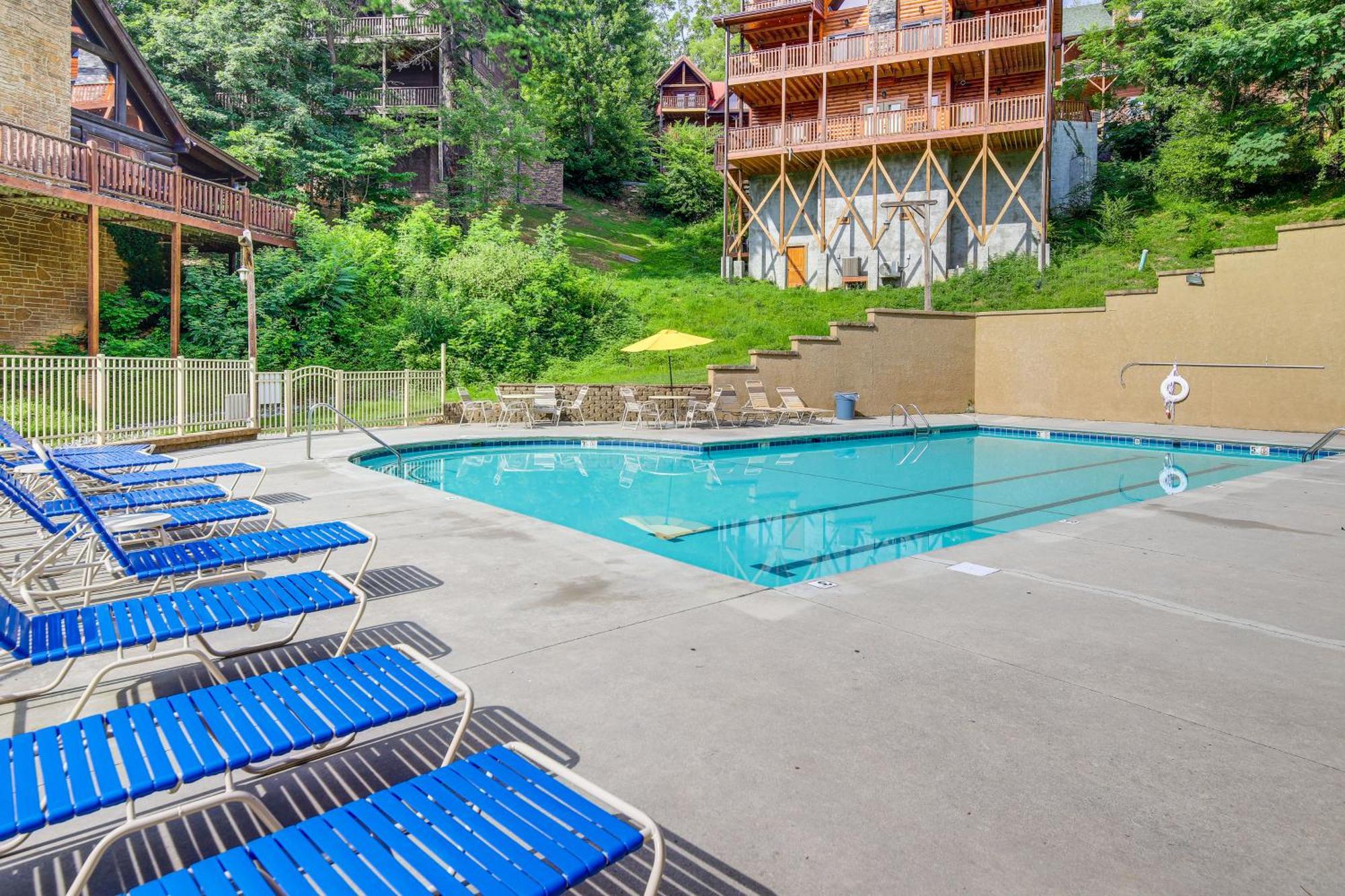 Pigeon Forge Cabin Premier Location And Hot Tub Exterior foto